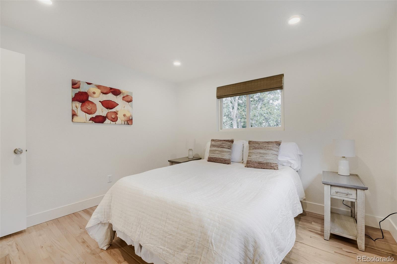 MLS Image #14 for 1364 s poplar street,denver, Colorado