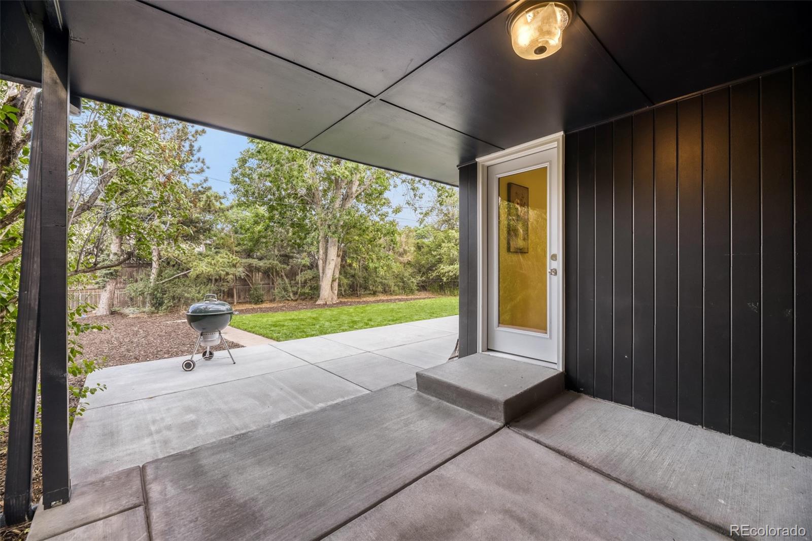 MLS Image #25 for 1364 s poplar street,denver, Colorado