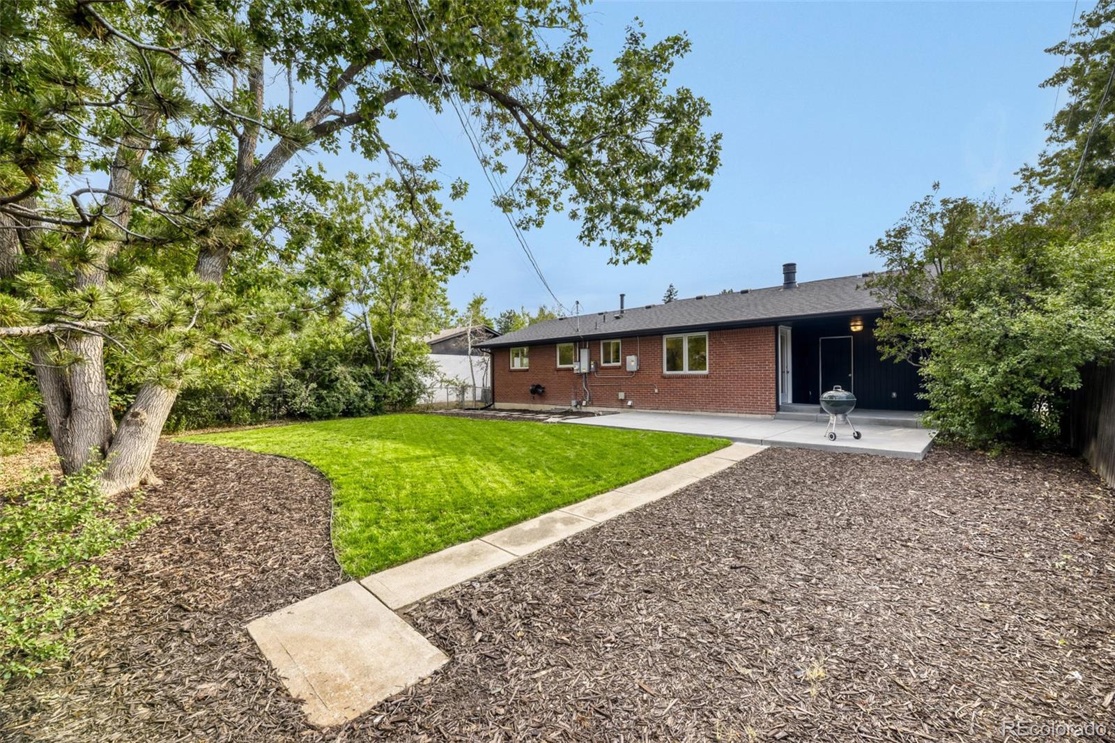 MLS Image #27 for 1364 s poplar street,denver, Colorado