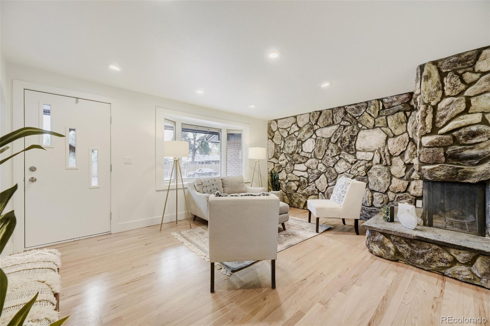 MLS Image #5 for 1364 s poplar street,denver, Colorado