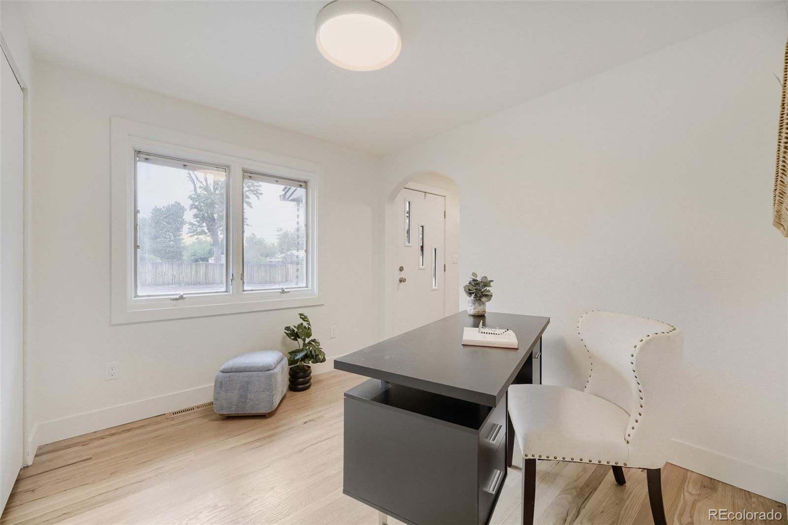 MLS Image #9 for 1364 s poplar street,denver, Colorado