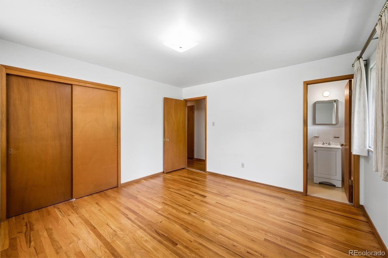 MLS Image #18 for 6408 s acoma street,littleton, Colorado