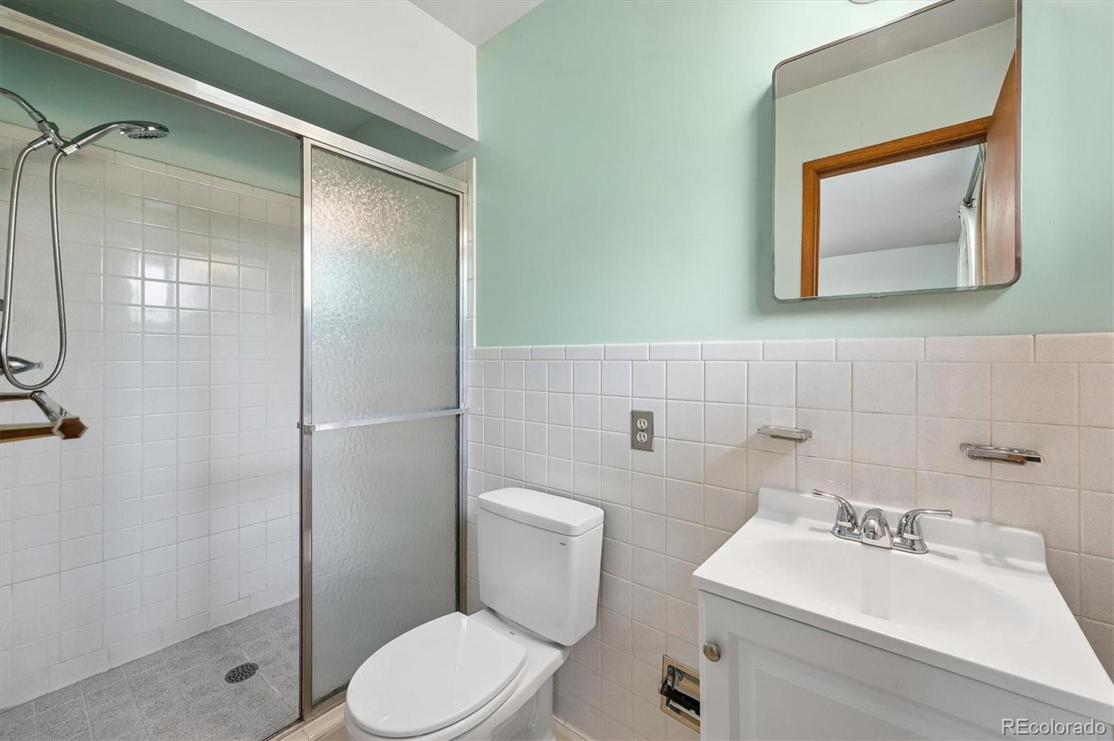 MLS Image #19 for 6408 s acoma street,littleton, Colorado