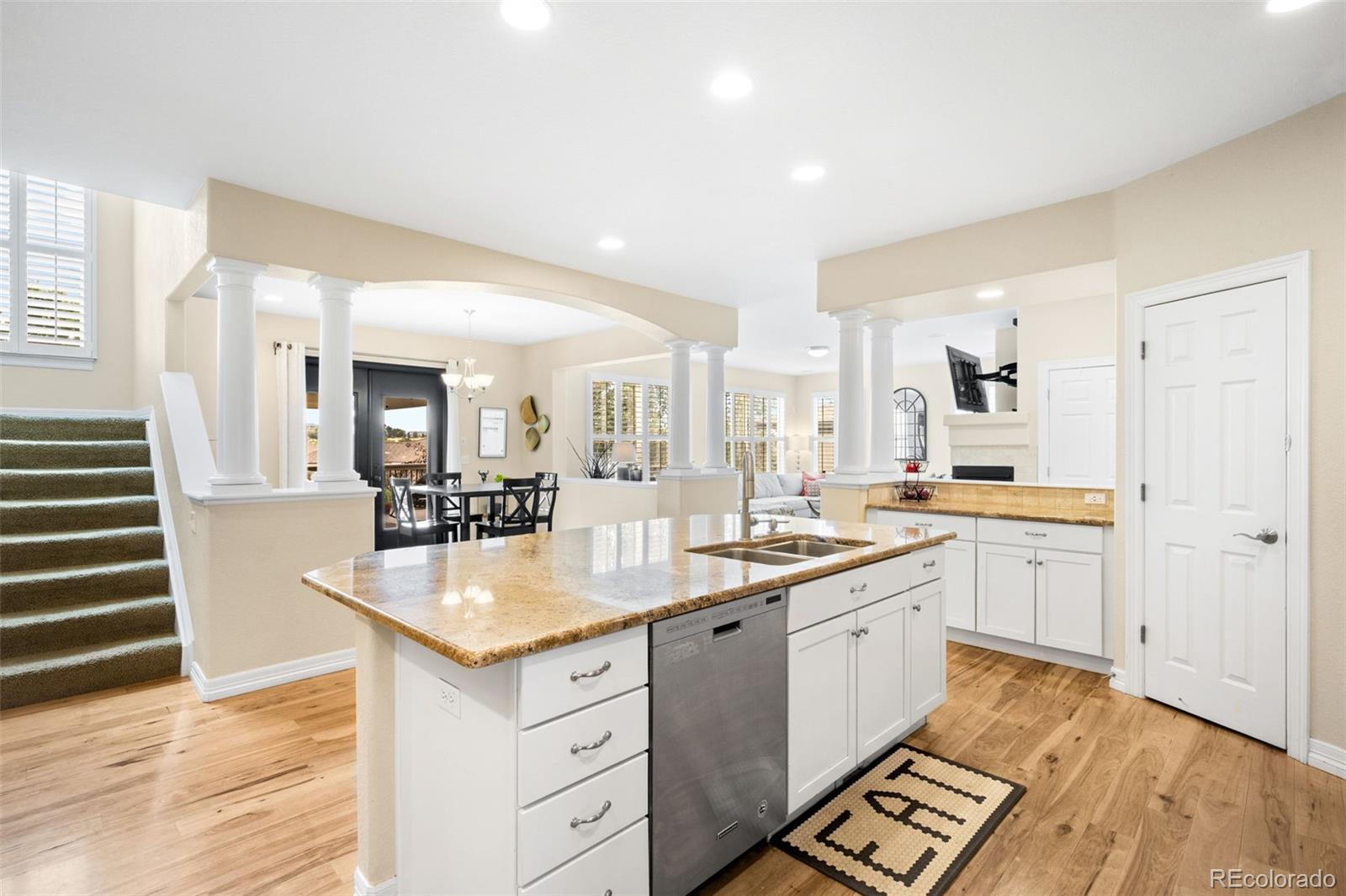 MLS Image #6 for 7055  winter ridge lane,castle rock, Colorado