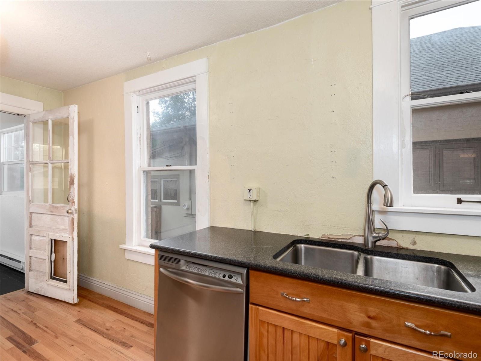 MLS Image #20 for 1635  albion street,denver, Colorado