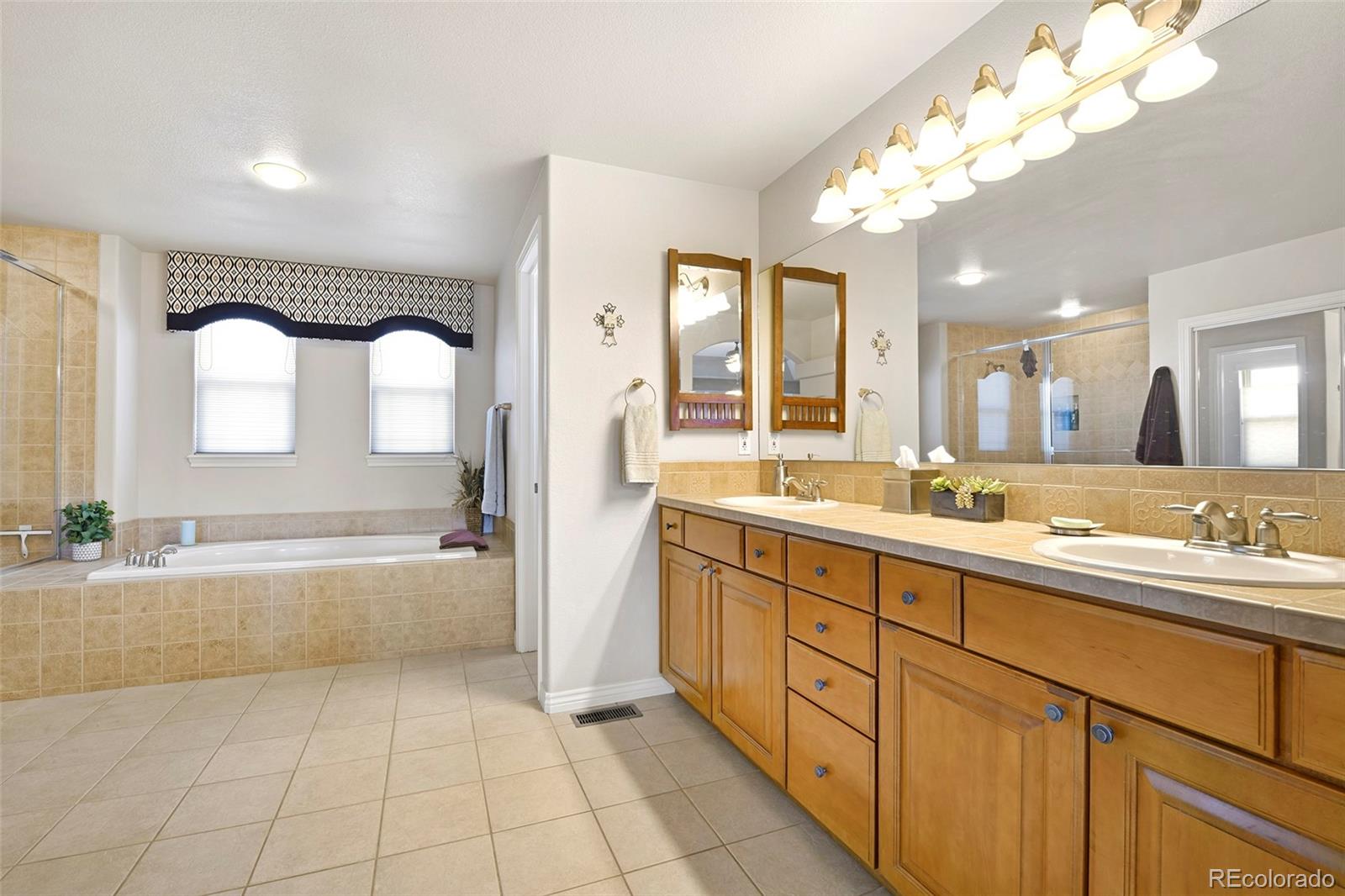 MLS Image #25 for 3639  oak meadow drive,colorado springs, Colorado