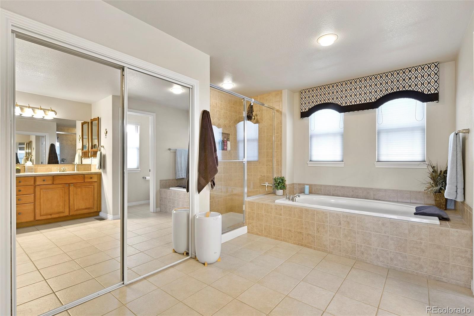 MLS Image #27 for 3639  oak meadow drive,colorado springs, Colorado