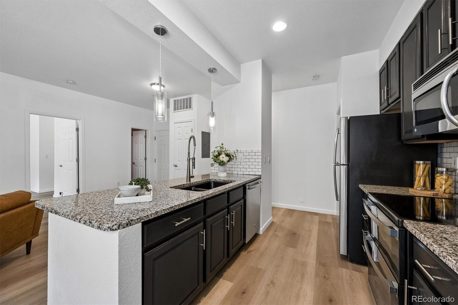 MLS Image #9 for 5571 w 76th avenue 104,arvada, Colorado