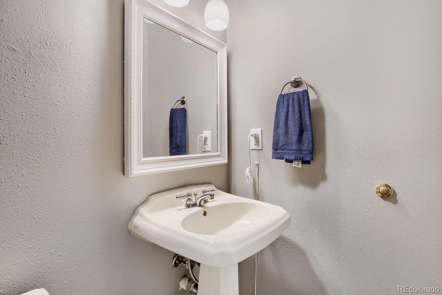 MLS Image #6 for 15865 e custer drive,aurora, Colorado