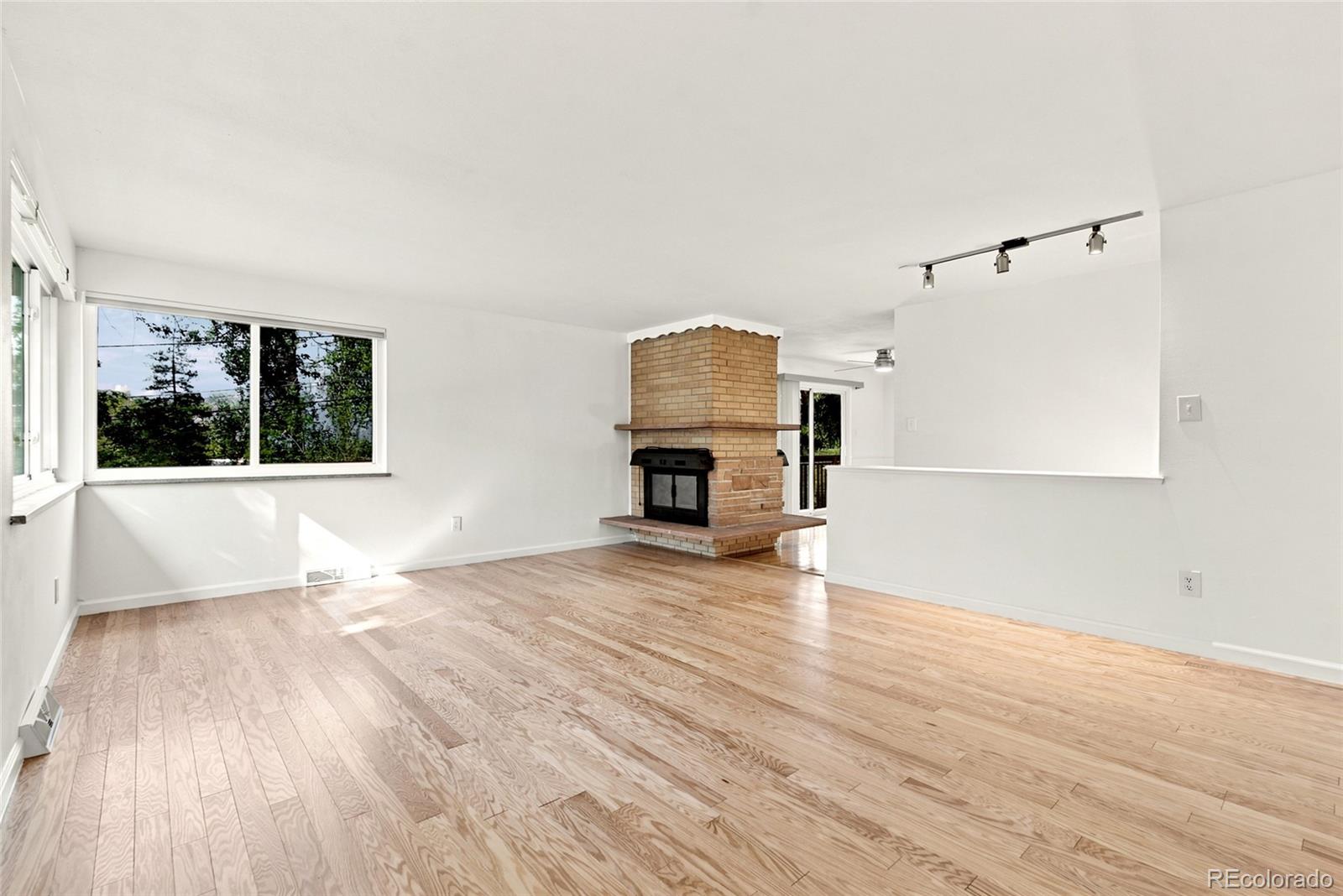 MLS Image #10 for 9873 w 77th avenue,arvada, Colorado
