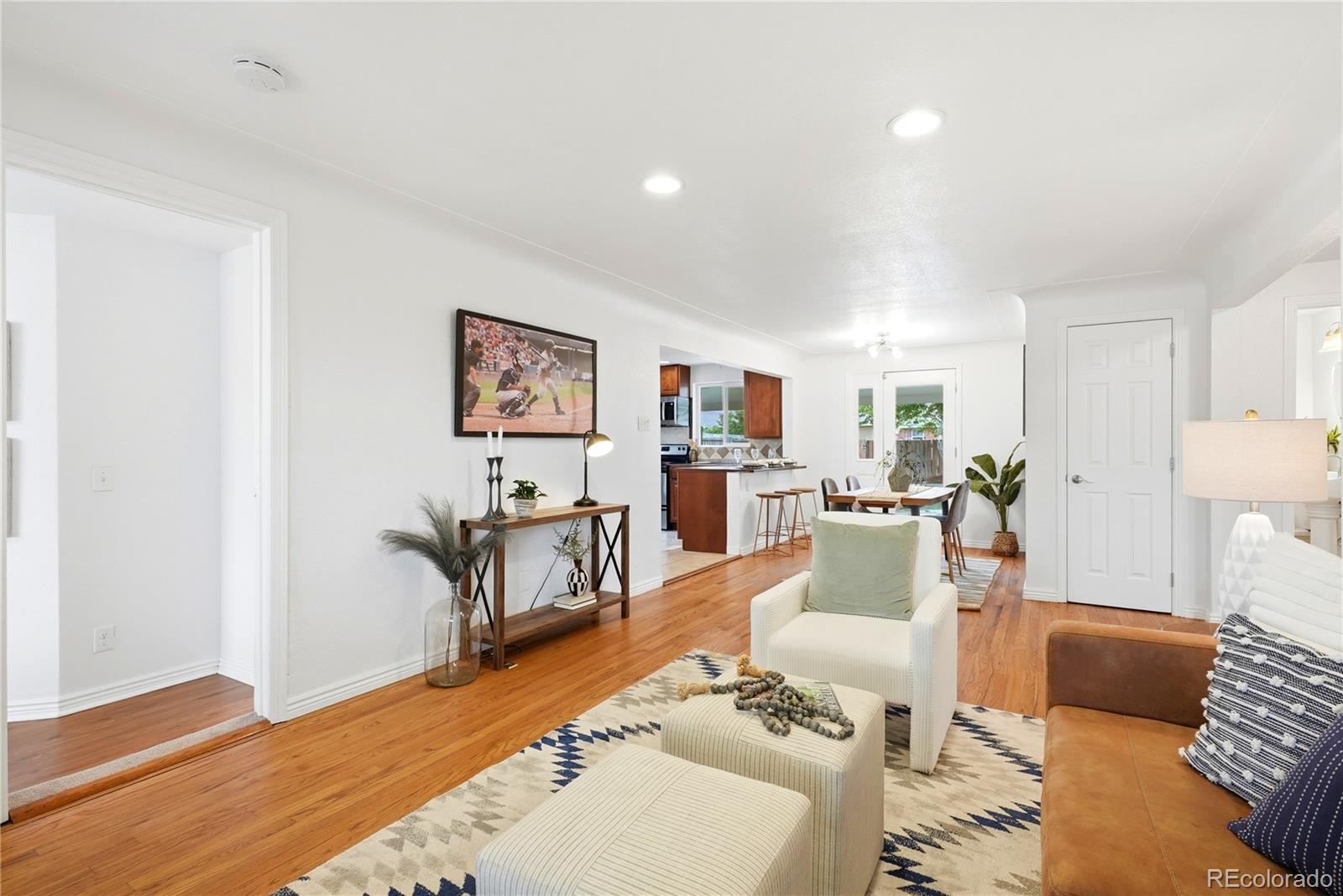 MLS Image #10 for 5520 e thrill place,denver, Colorado