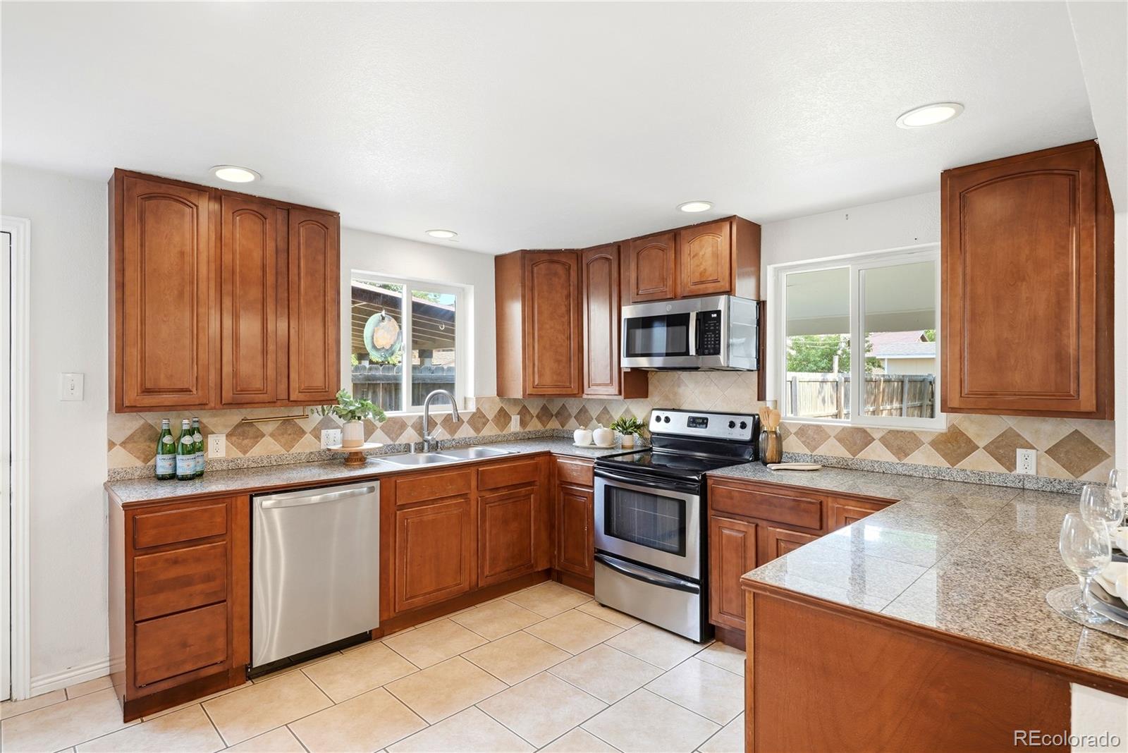 MLS Image #13 for 5520 e thrill place,denver, Colorado