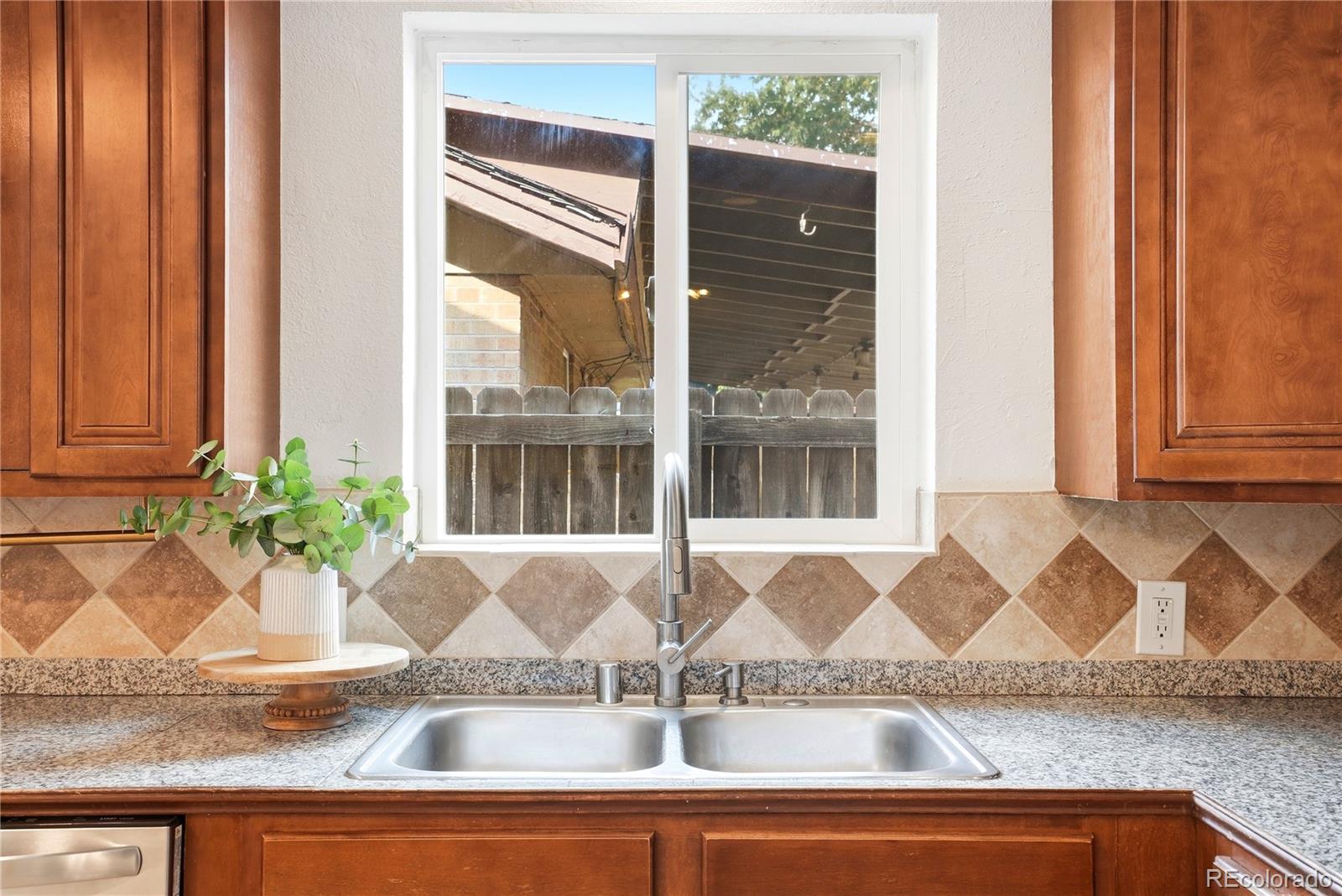 MLS Image #17 for 5520 e thrill place,denver, Colorado