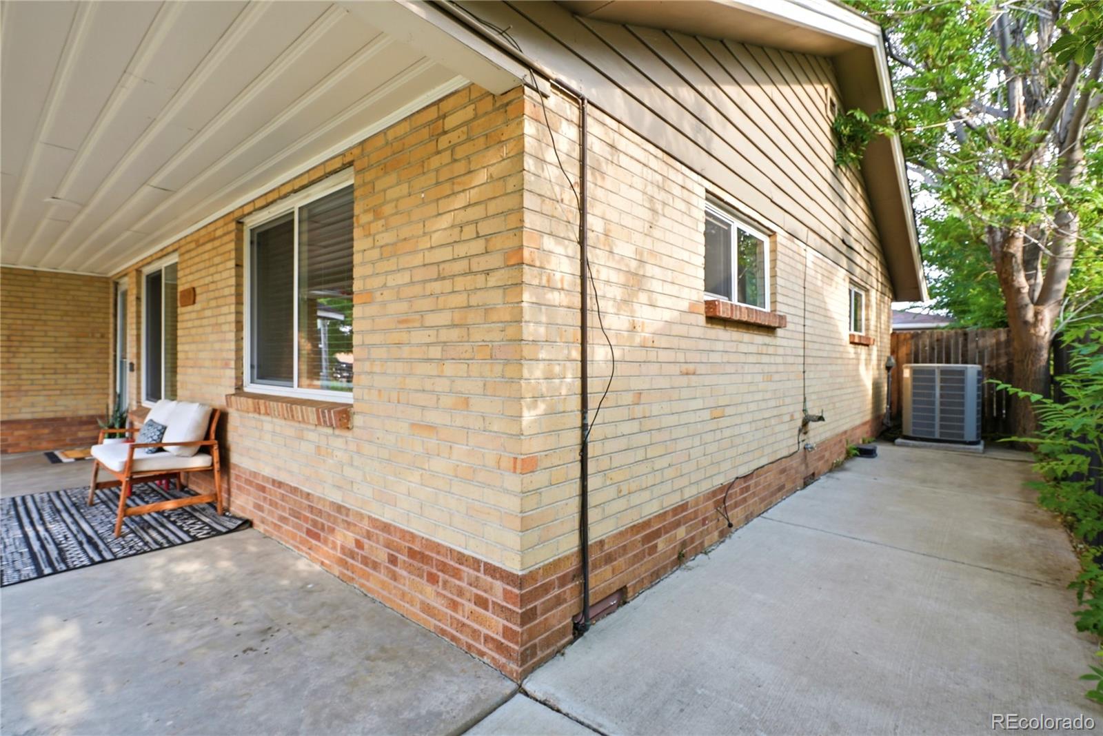 MLS Image #2 for 5520 e thrill place,denver, Colorado