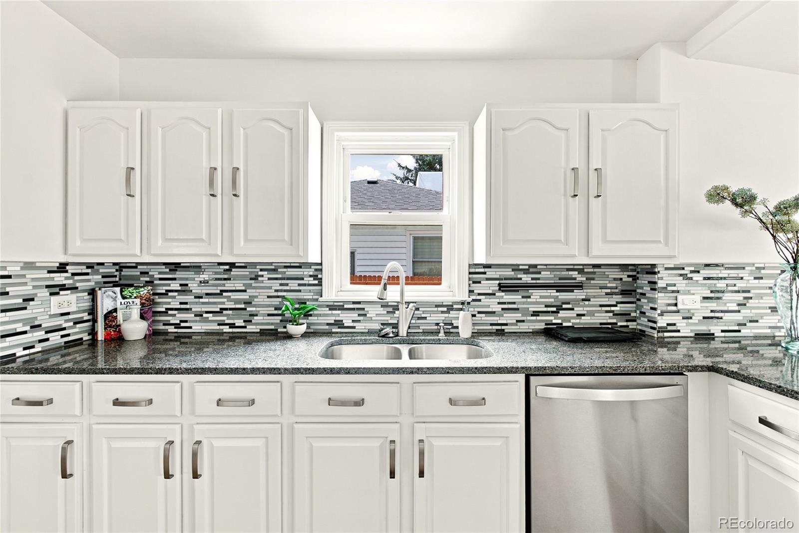 MLS Image #9 for 1755 s garfield street,denver, Colorado