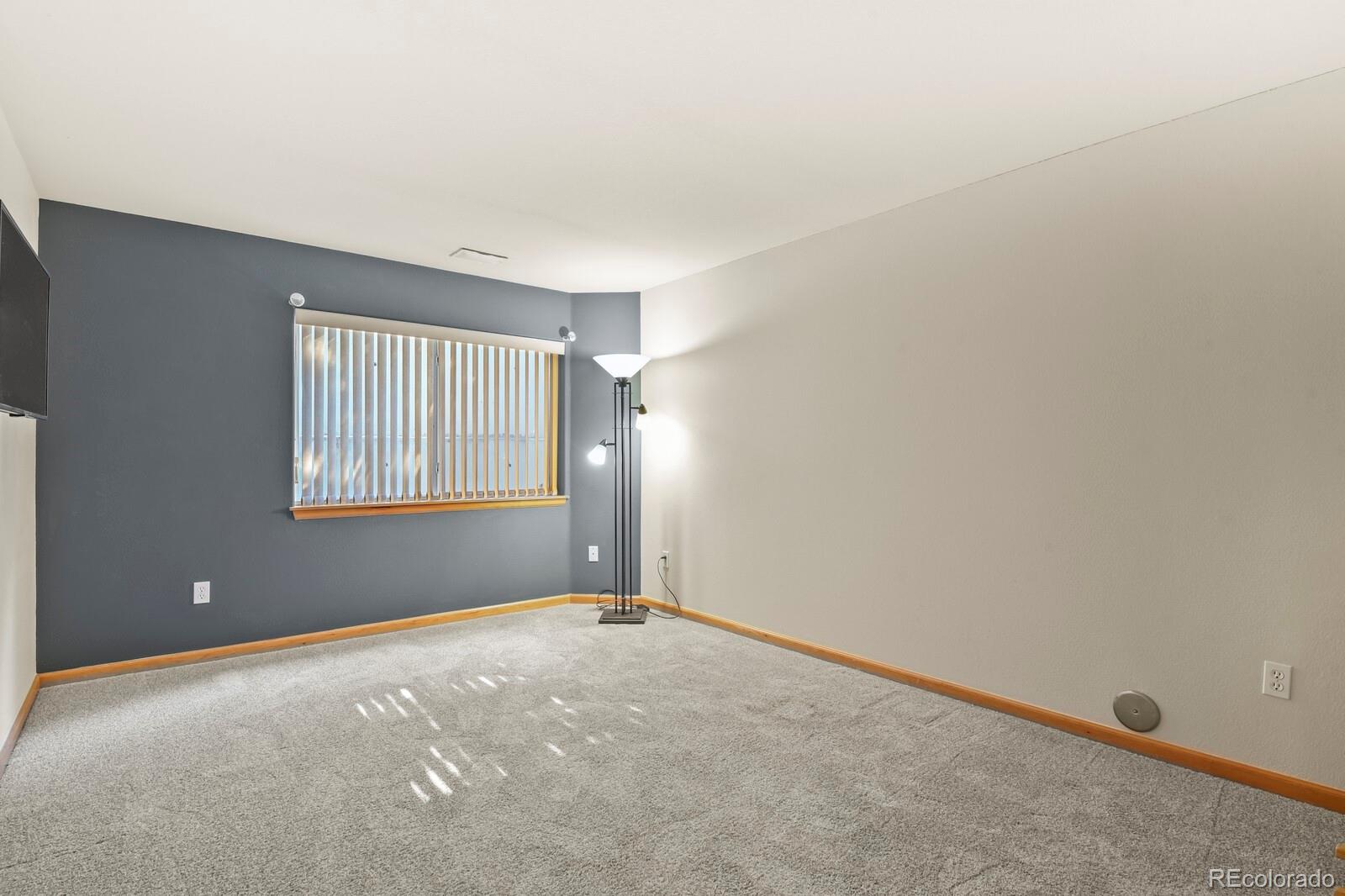 MLS Image #28 for 10716  zuni drive,denver, Colorado