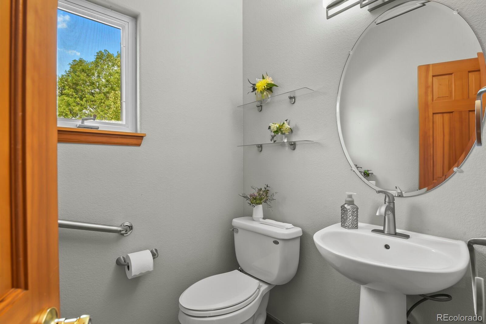 MLS Image #6 for 10716  zuni drive,denver, Colorado