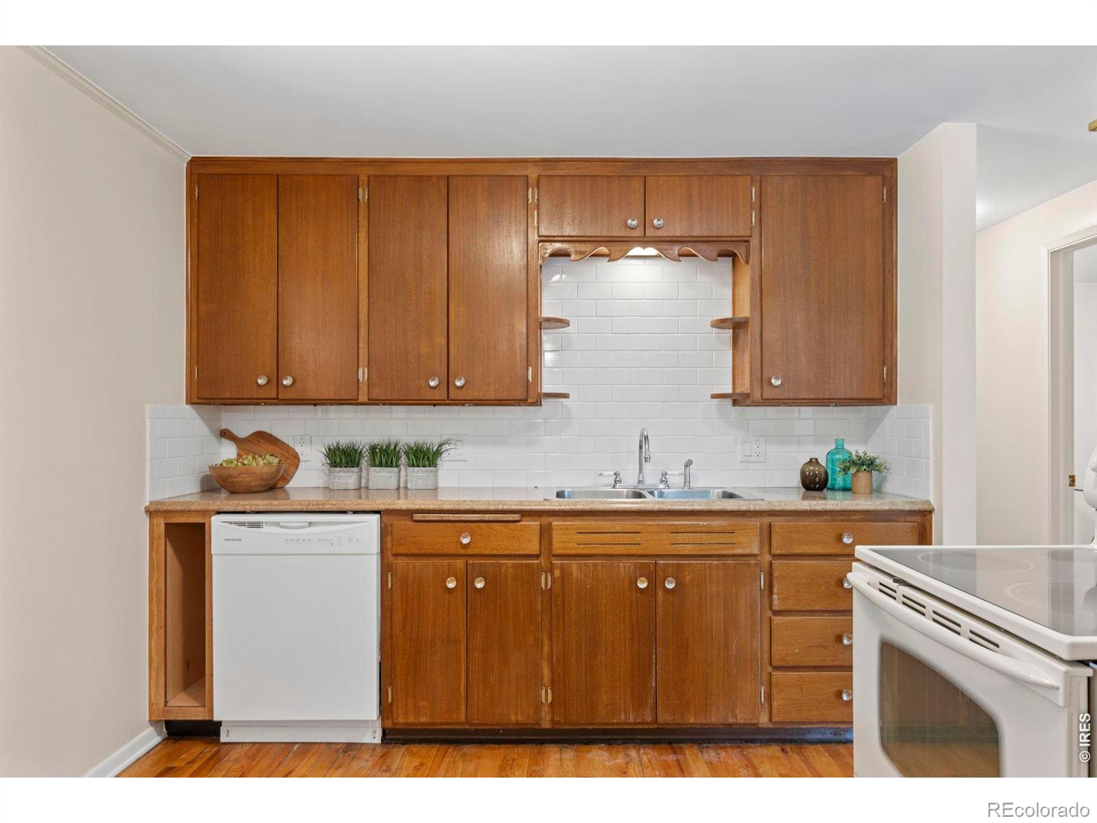 MLS Image #10 for 1224  aspen street,longmont, Colorado