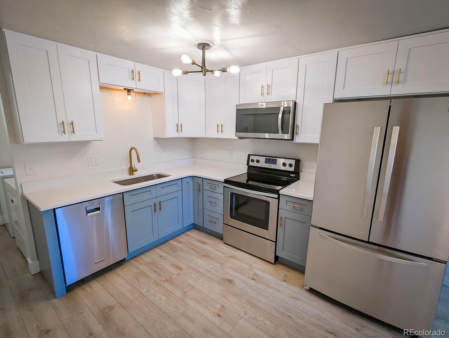 MLS Image #1 for 616  goss drive,longmont, Colorado
