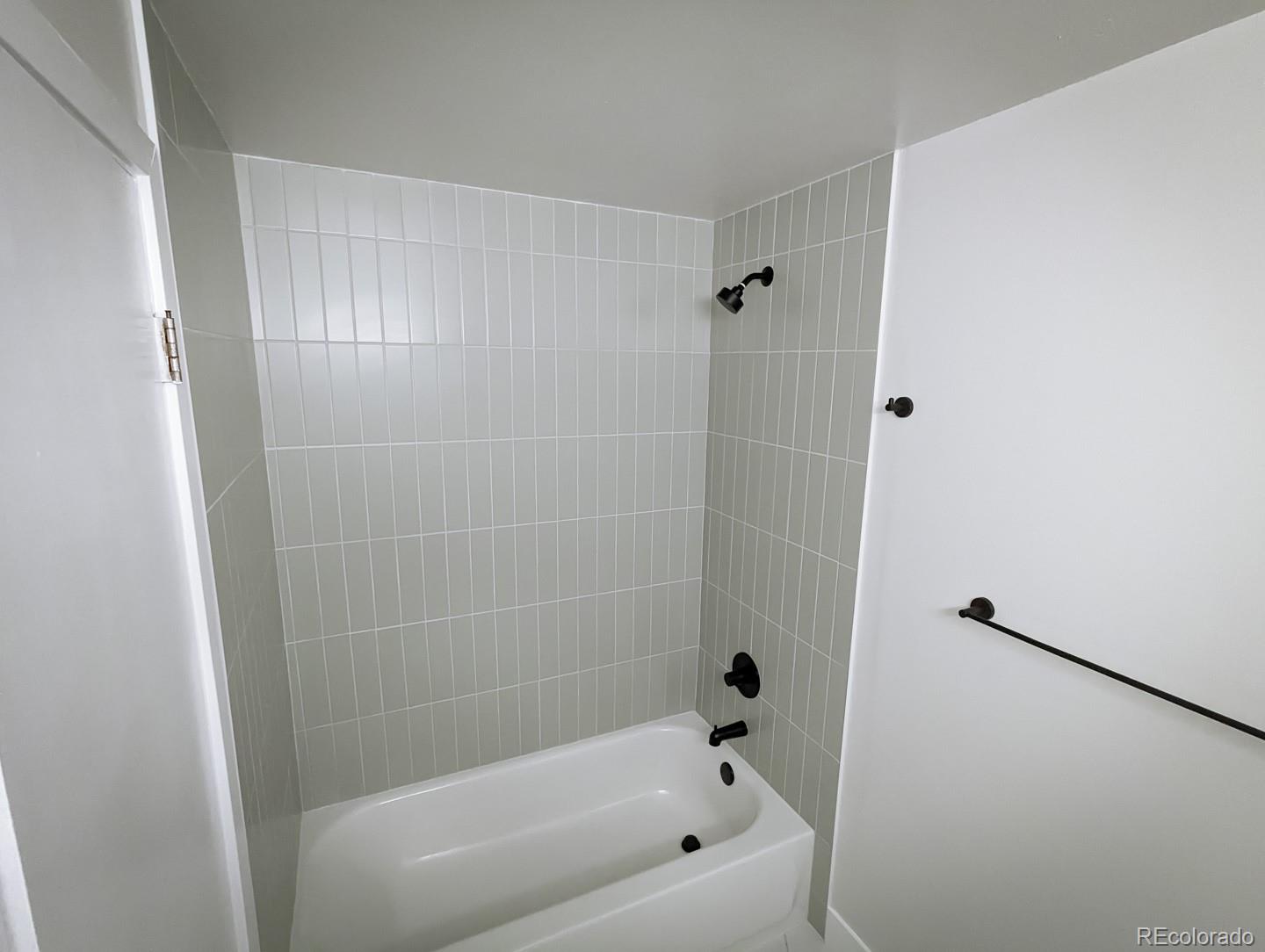 MLS Image #12 for 616  goss drive,longmont, Colorado