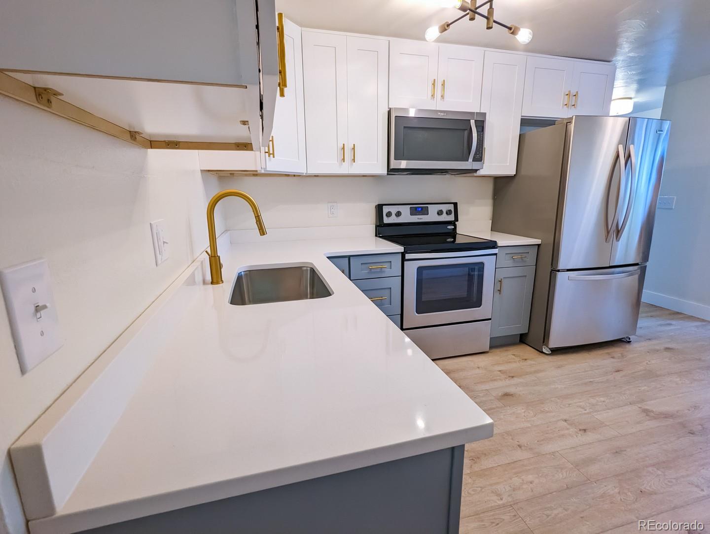 MLS Image #4 for 616  goss drive,longmont, Colorado