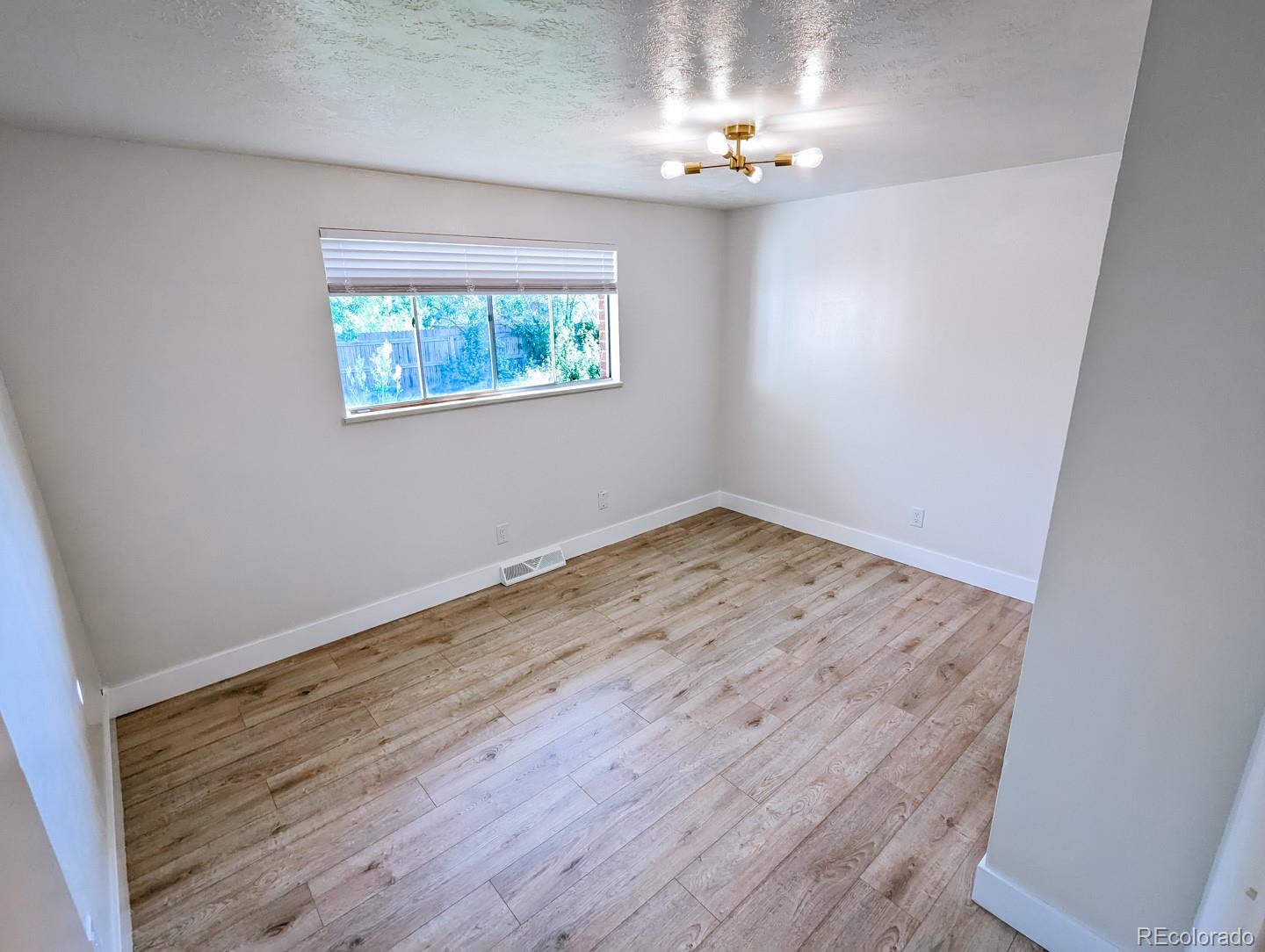 MLS Image #6 for 616  goss drive,longmont, Colorado