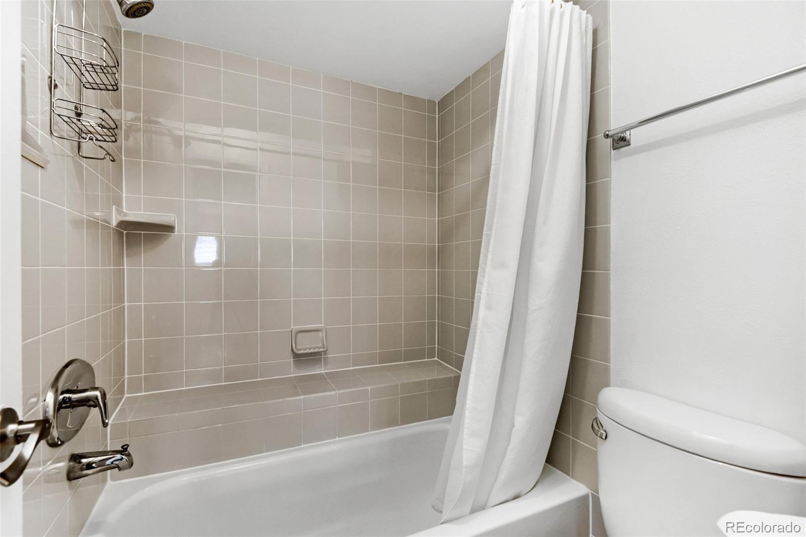 MLS Image #15 for 7662 s monaco circle,englewood, Colorado