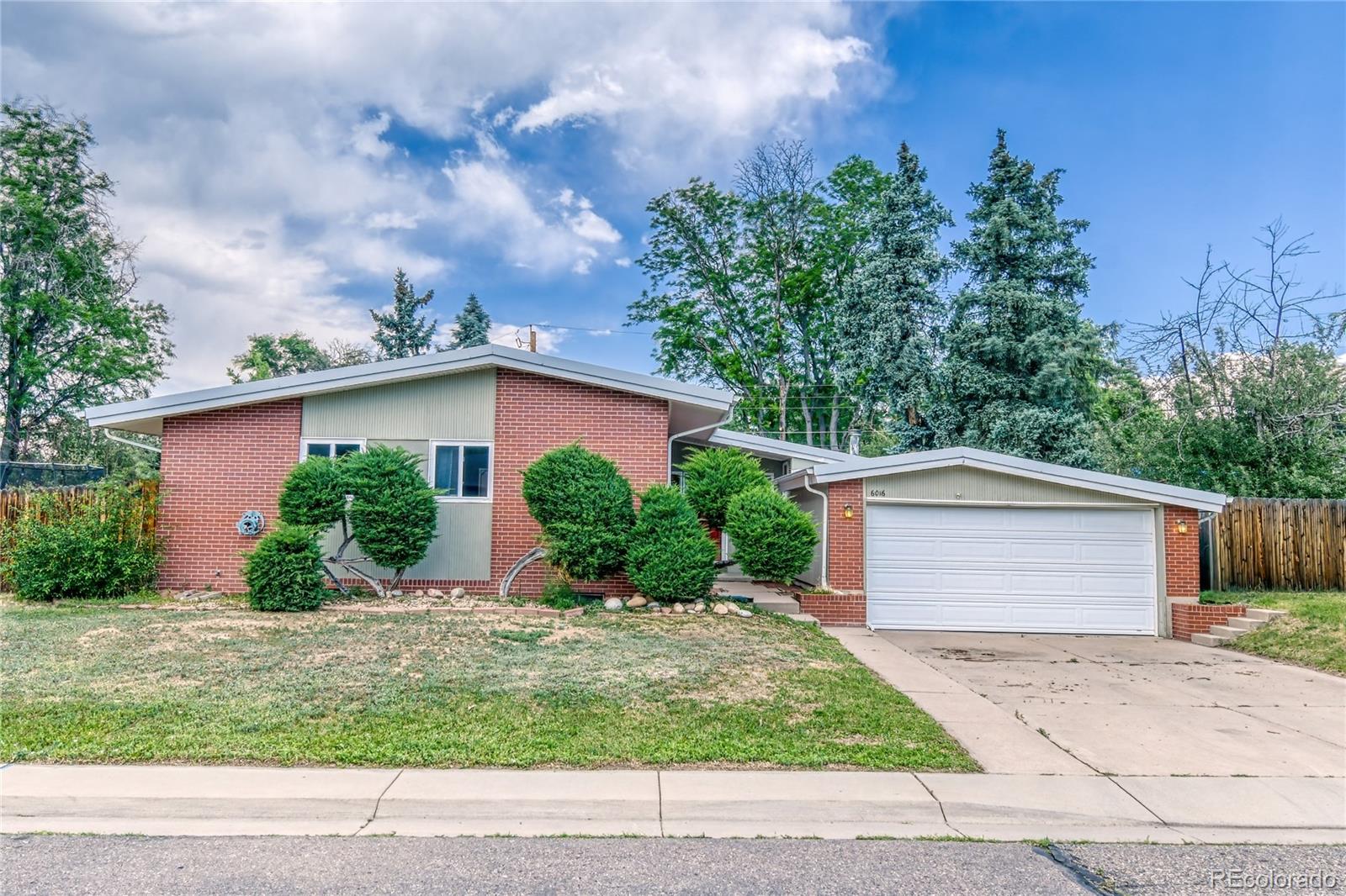 MLS Image #1 for 6016 s bannock street,littleton, Colorado