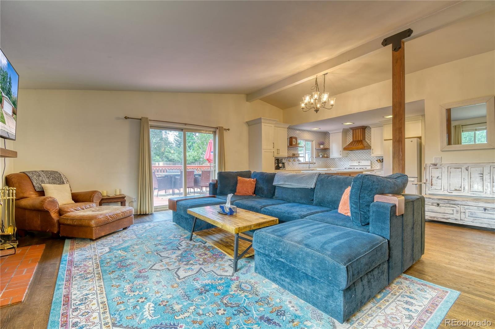 MLS Image #3 for 6016 s bannock street,littleton, Colorado