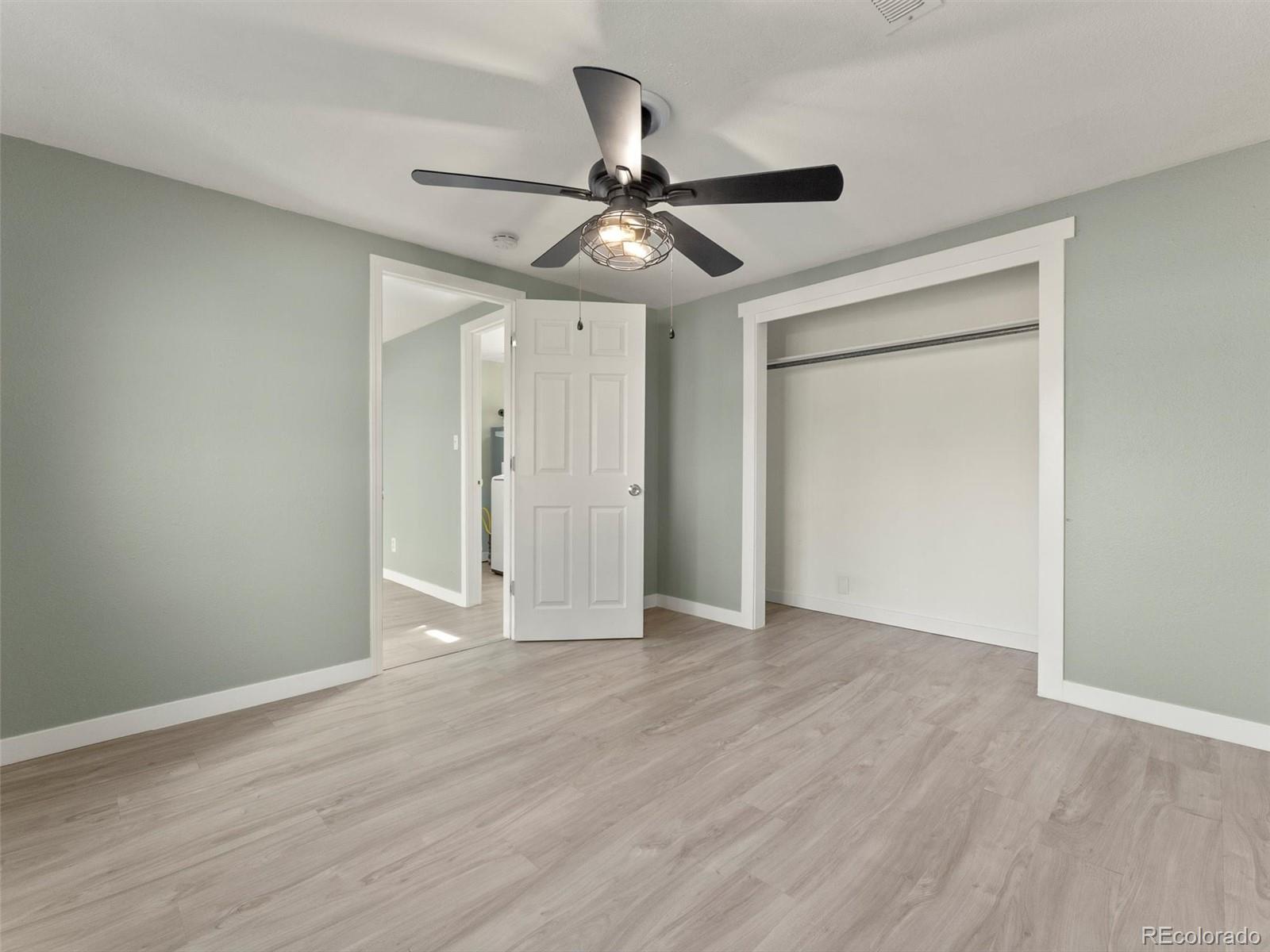 MLS Image #16 for 675  knox court,denver, Colorado
