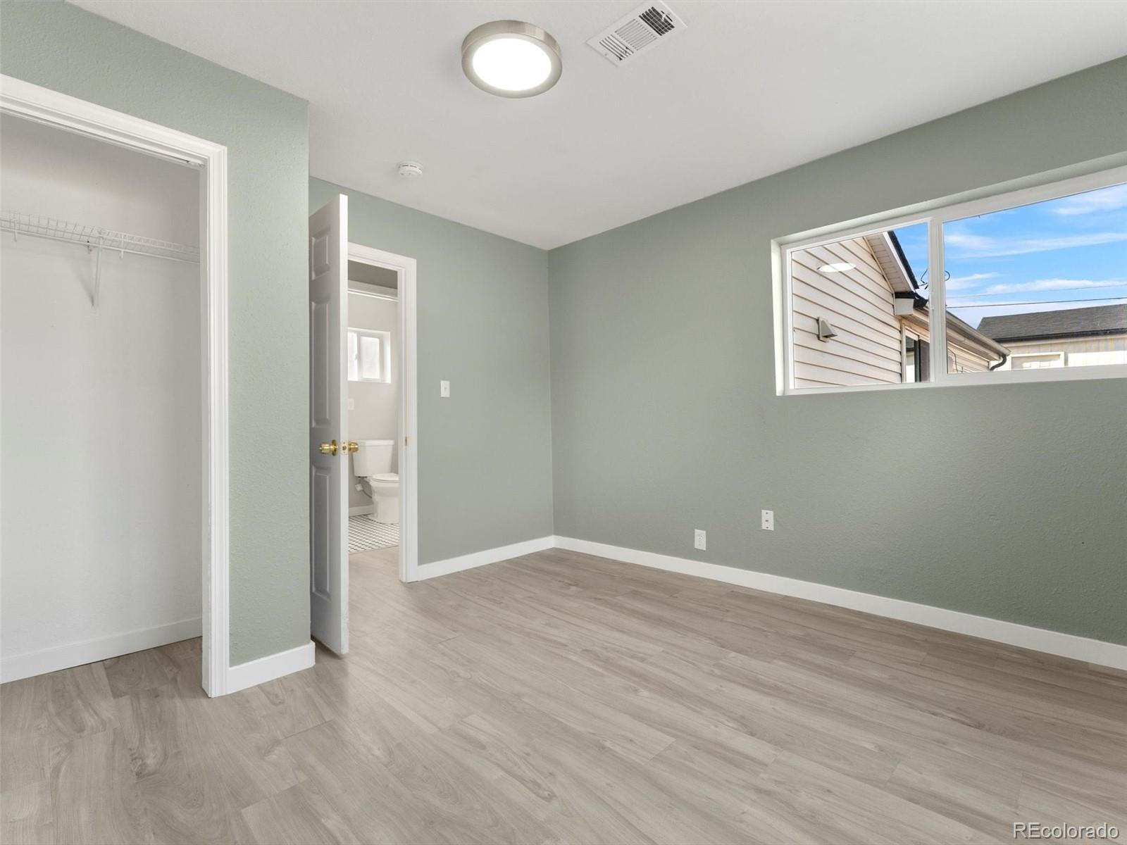 MLS Image #6 for 675  knox court,denver, Colorado