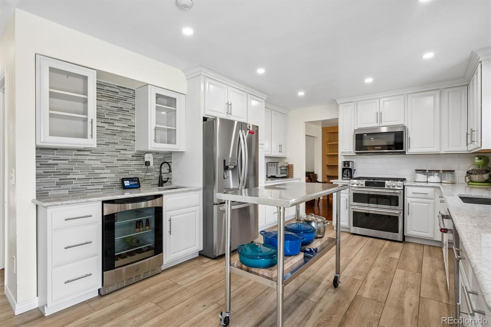 MLS Image #1 for 825  northridge road,highlands ranch, Colorado