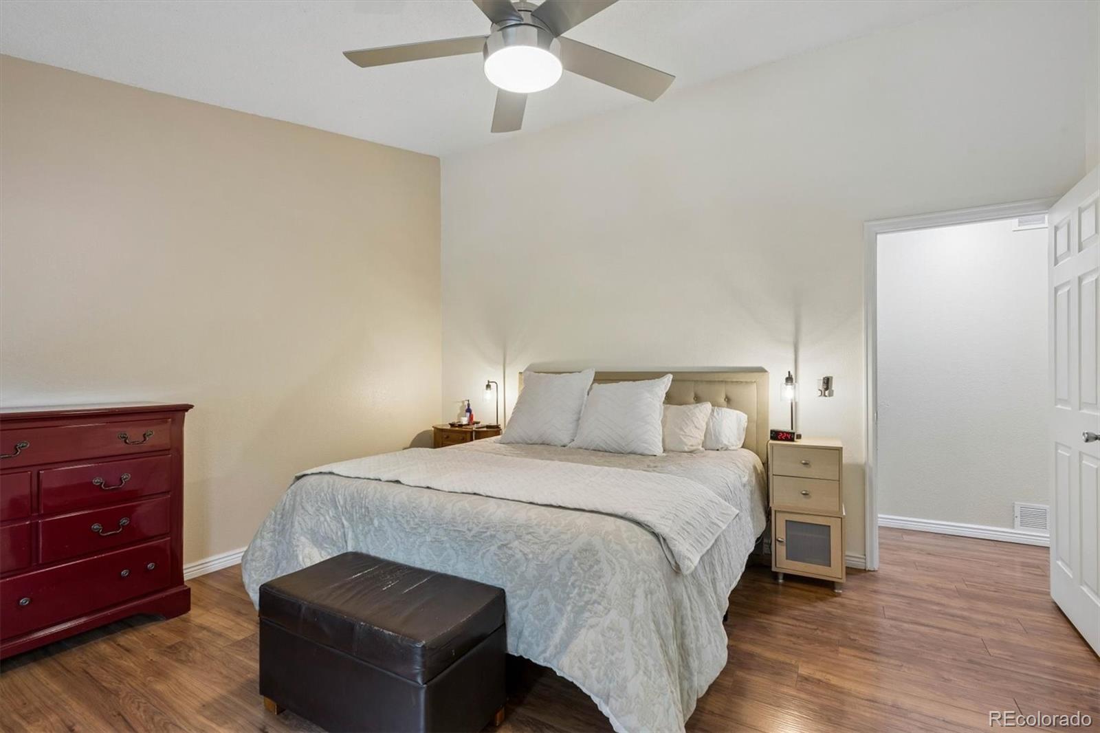 MLS Image #20 for 825  northridge road,highlands ranch, Colorado
