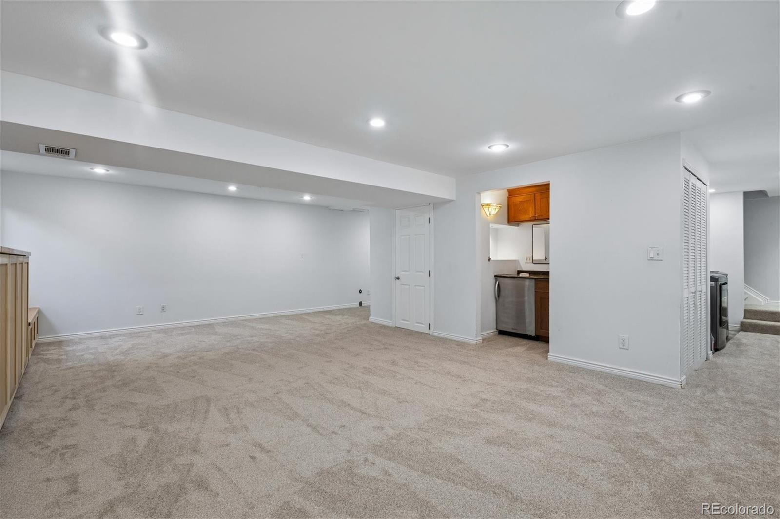 MLS Image #26 for 825  northridge road,highlands ranch, Colorado
