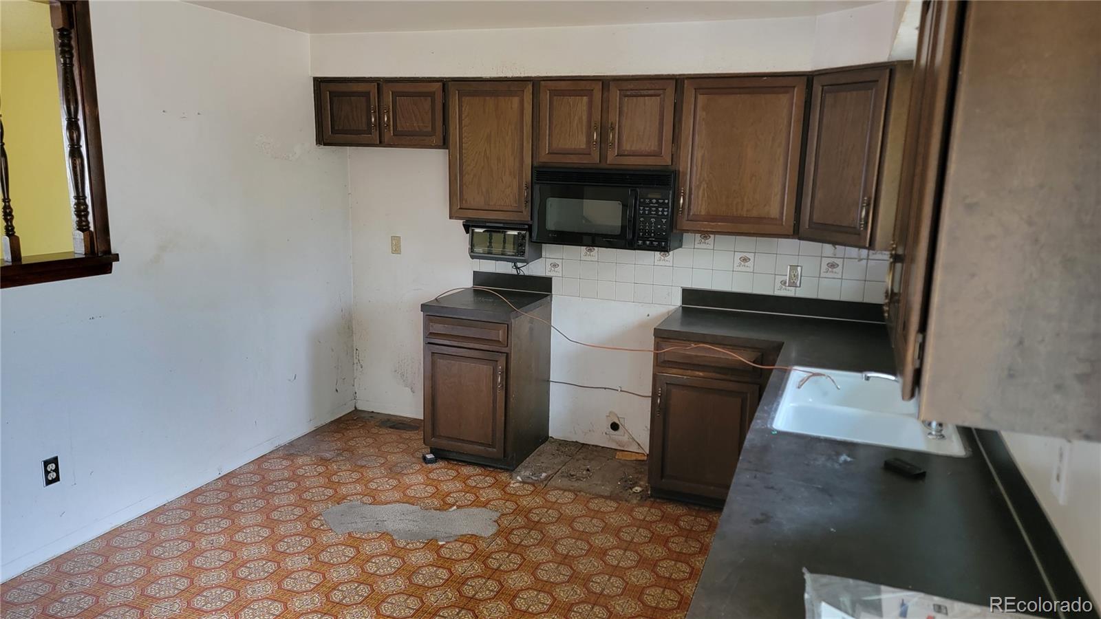MLS Image #2 for 8443  gray court,arvada, Colorado