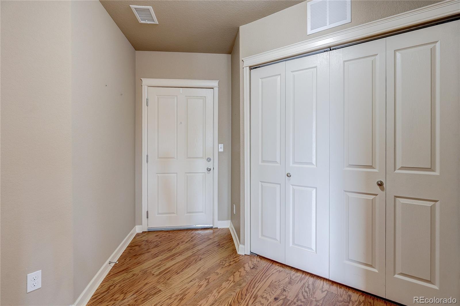 MLS Image #1 for 1162  rockhurst drive 204,littleton, Colorado