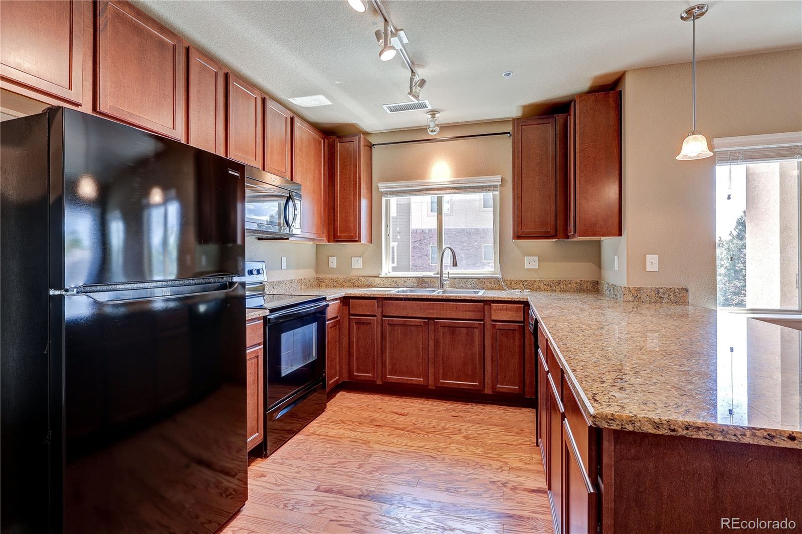 MLS Image #6 for 1162  rockhurst drive 204,littleton, Colorado