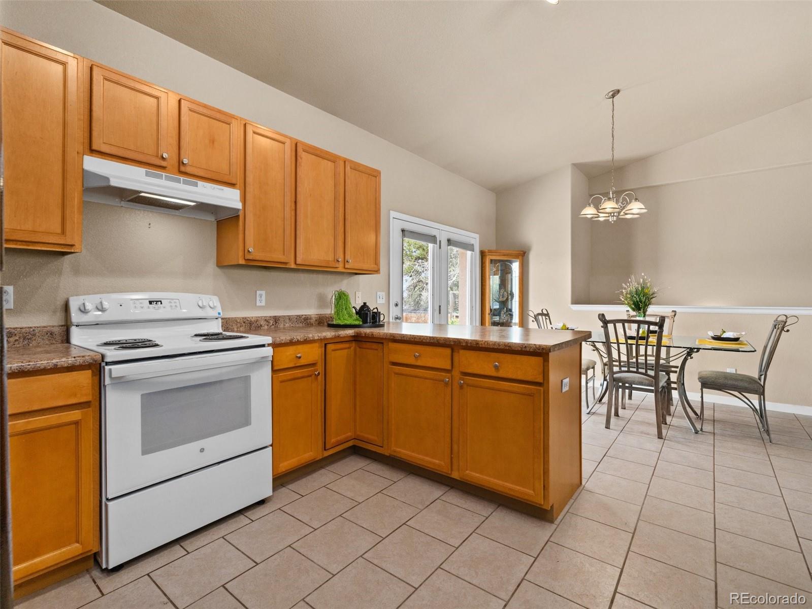 MLS Image #9 for 175 e abarr drive,pueblo, Colorado