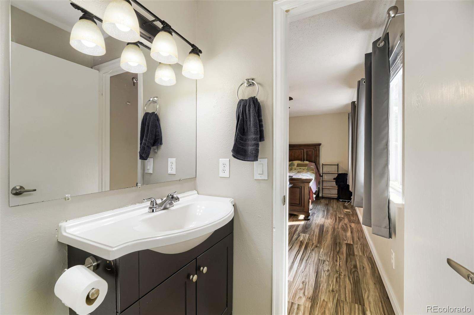 MLS Image #16 for 1681 s evanston street,aurora, Colorado