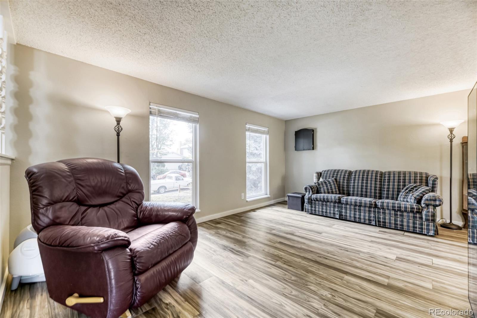 MLS Image #3 for 1681 s evanston street,aurora, Colorado