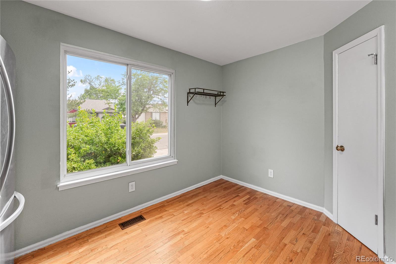 MLS Image #11 for 5623 w 76th drive,arvada, Colorado