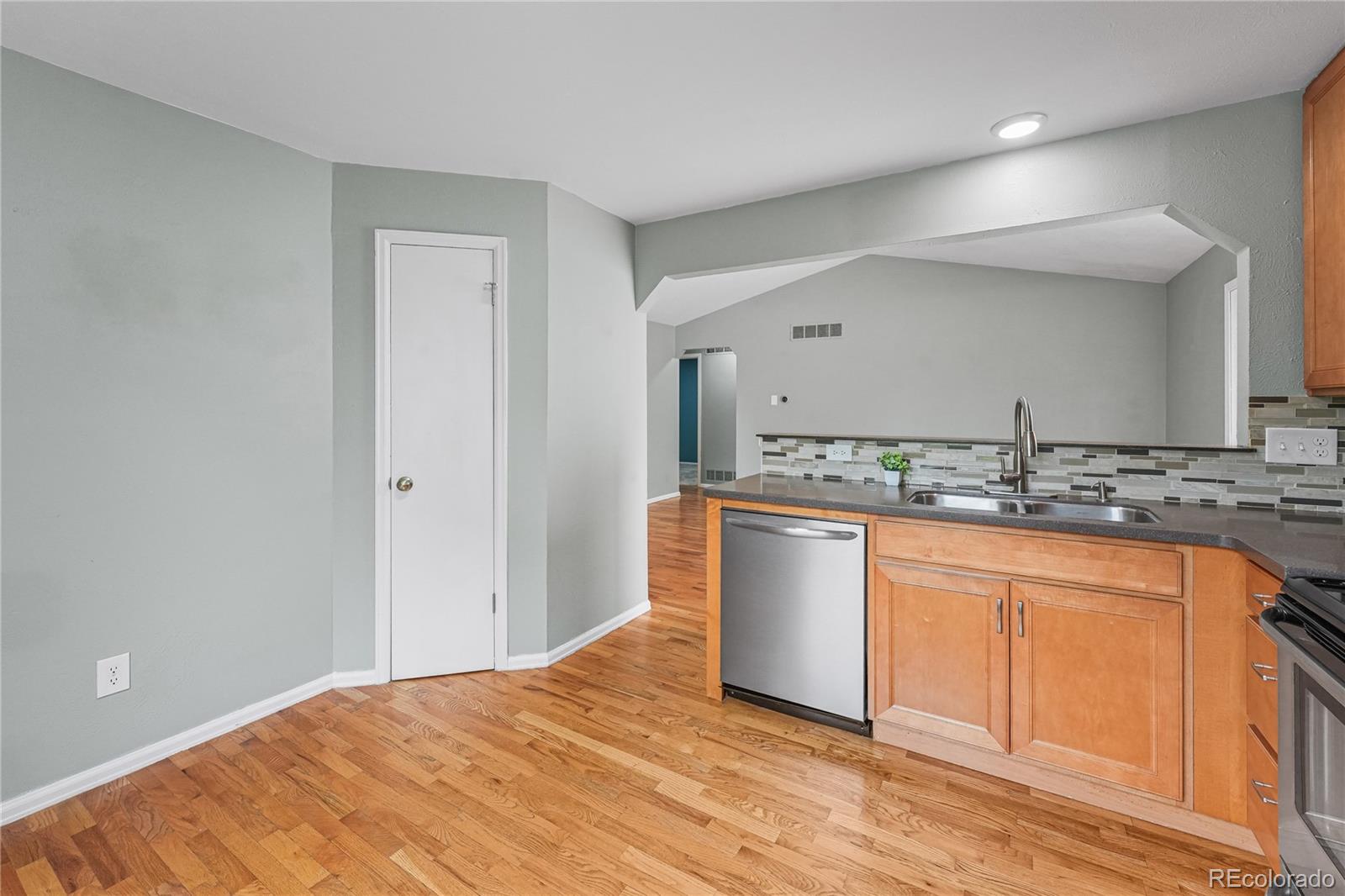 MLS Image #8 for 5623 w 76th drive,arvada, Colorado