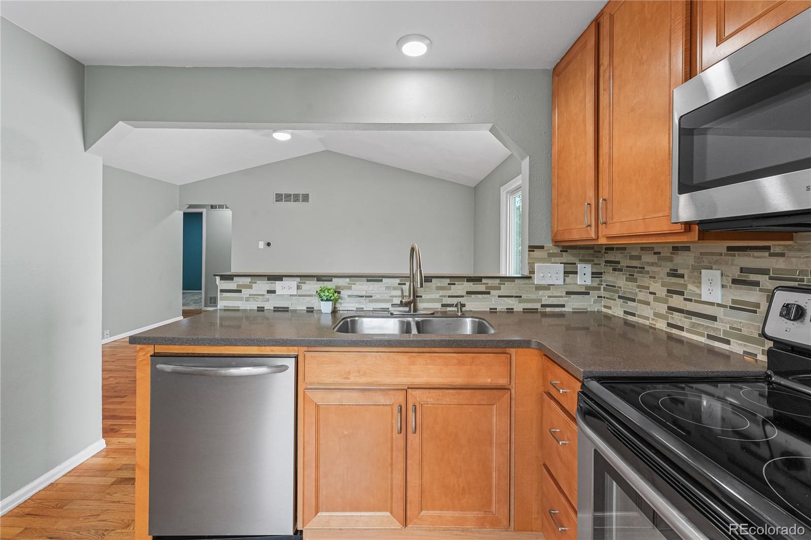 MLS Image #9 for 5623 w 76th drive,arvada, Colorado