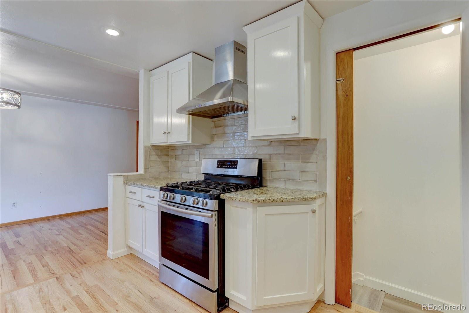 MLS Image #8 for 8816  oakwood street,westminster, Colorado