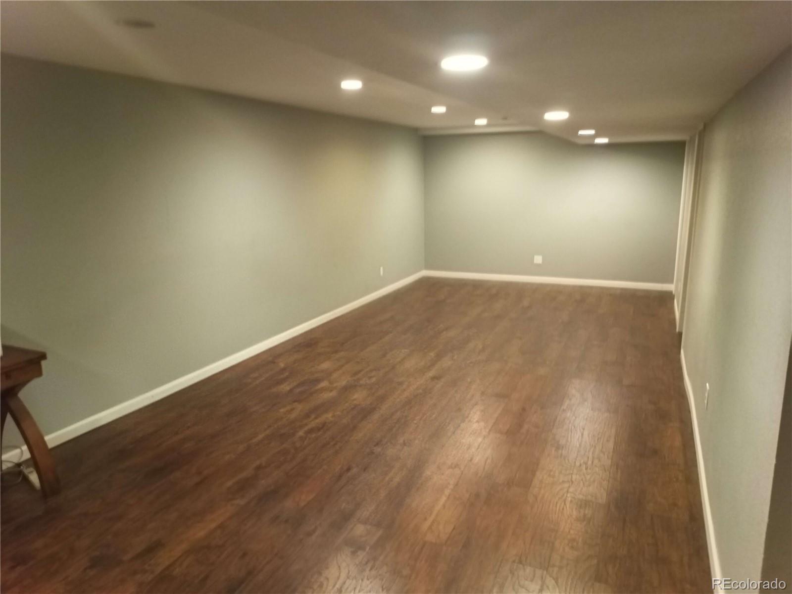 MLS Image #15 for 5026  fontana court,denver, Colorado