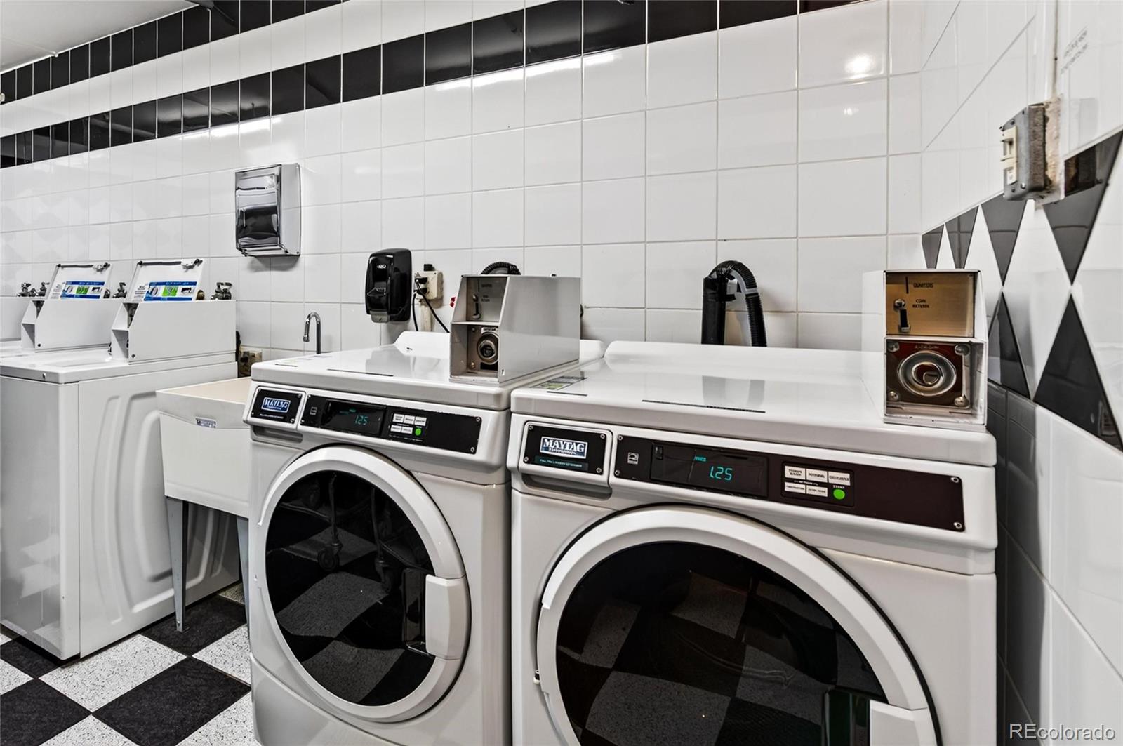MLS Image #27 for 1223  race street,denver, Colorado