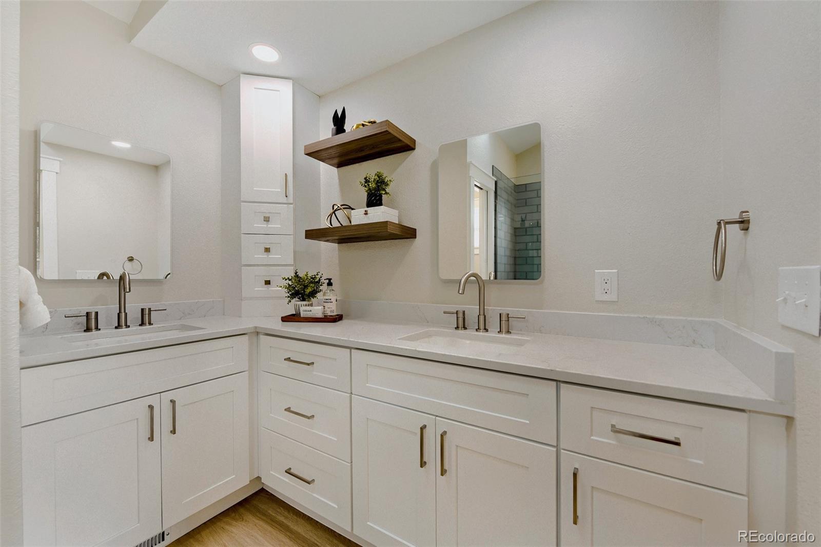 MLS Image #17 for 5370 s union way,littleton, Colorado