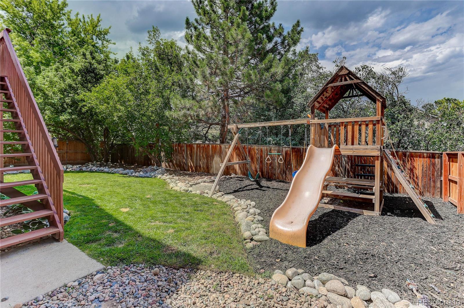 MLS Image #38 for 9576  high cliffe street,littleton, Colorado