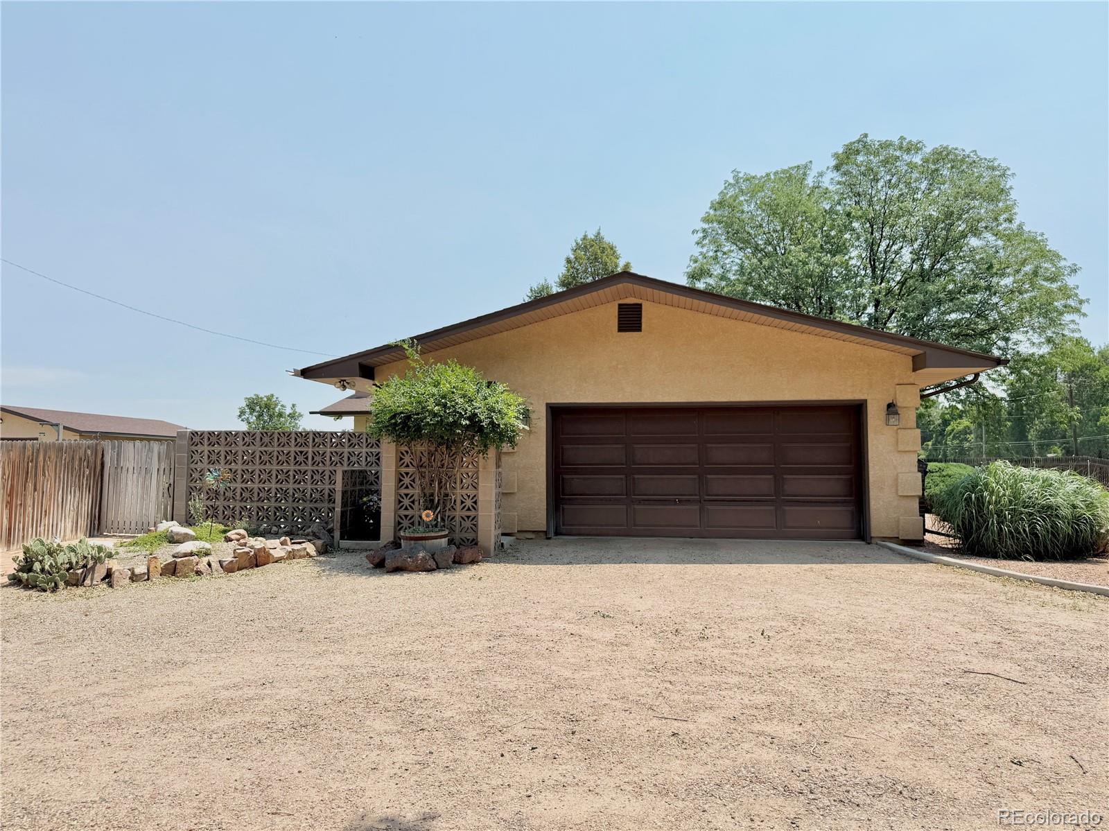 MLS Image #2 for 2209  hillside road,pueblo, Colorado
