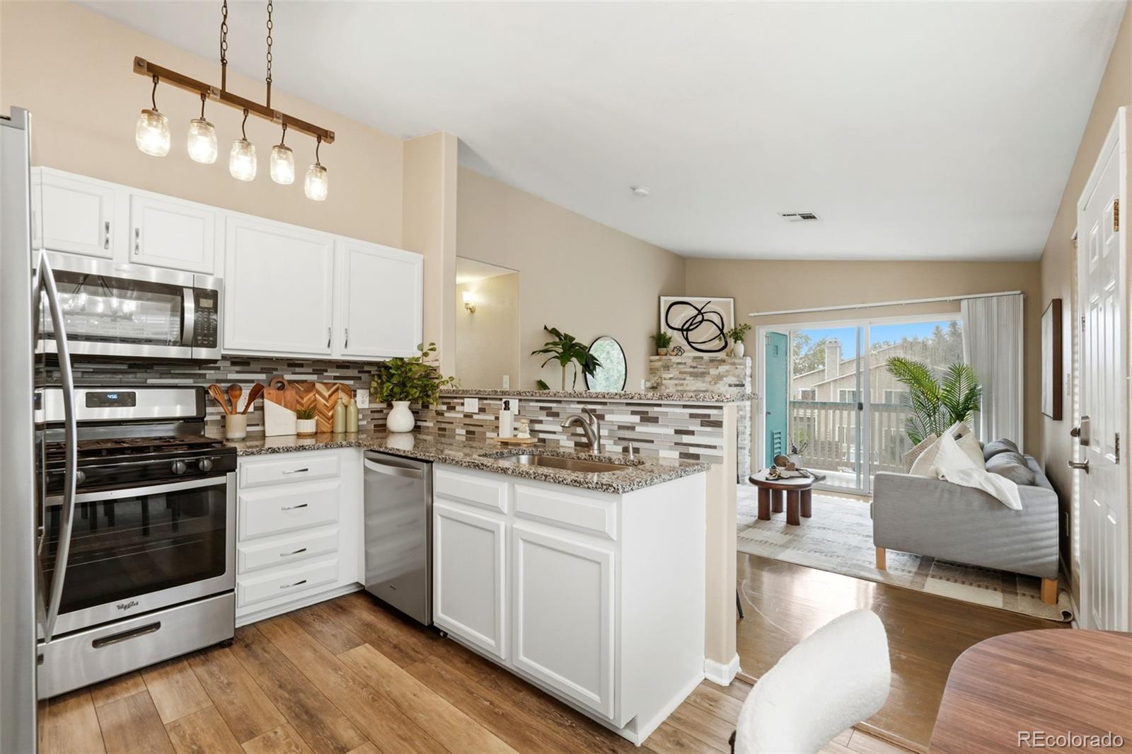 MLS Image #3 for 8427  thunder ridge way 203,littleton, Colorado